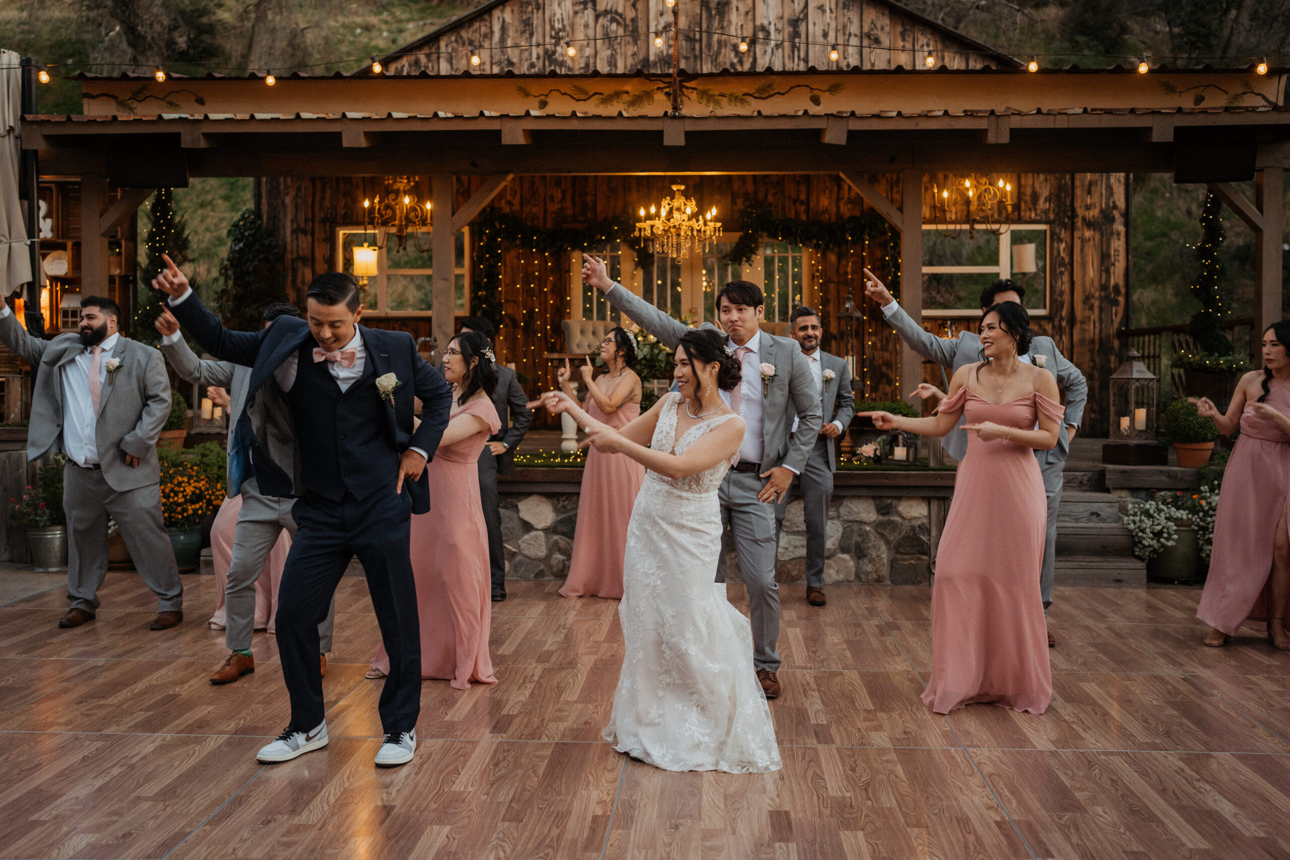 Special dance with bridal party at the homestead in oak glen.